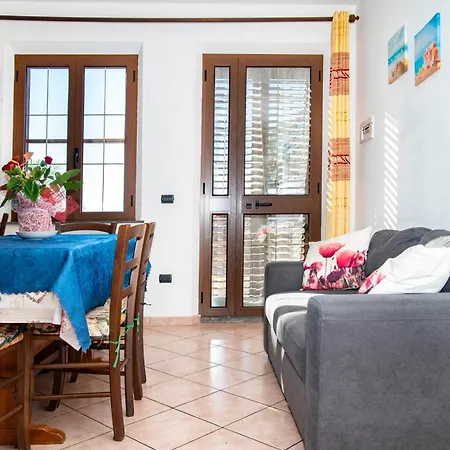 Casa Vanessa By The Sea